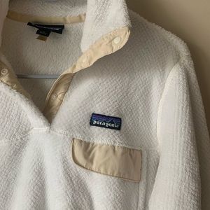Patagonia white fleece pullover